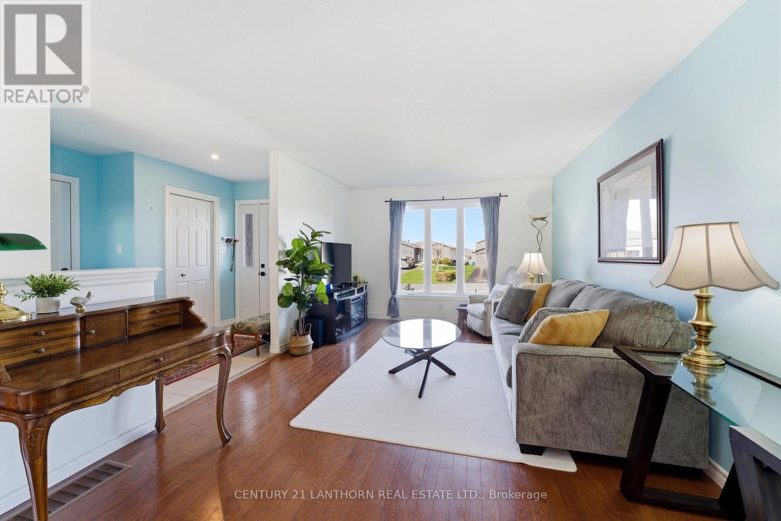167 Nicholas Street, Quinte West, Ontario  K8V 6E8 - Photo 7 - X13027672