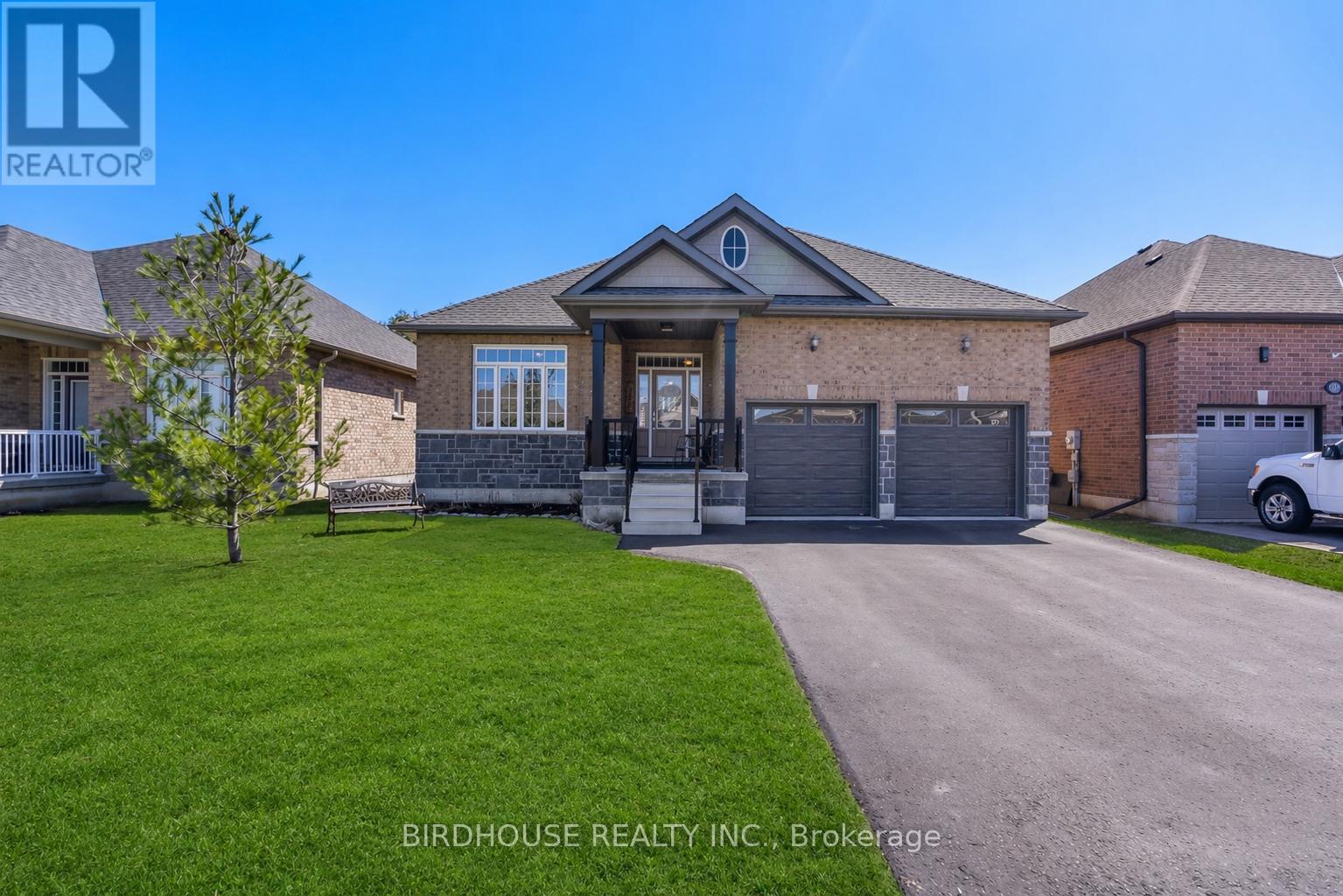 107 Alcorn Drive, Kawartha Lakes, Ontario K9V 0M8 - Photo 1 - X13024568