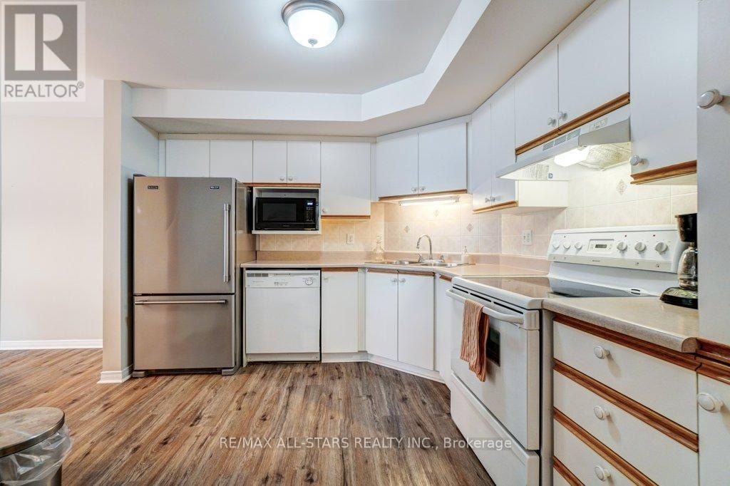 303 - 8 Huron Street, Kawartha Lakes, Ontario  K9V 6K3 - Photo 6 - X12548054