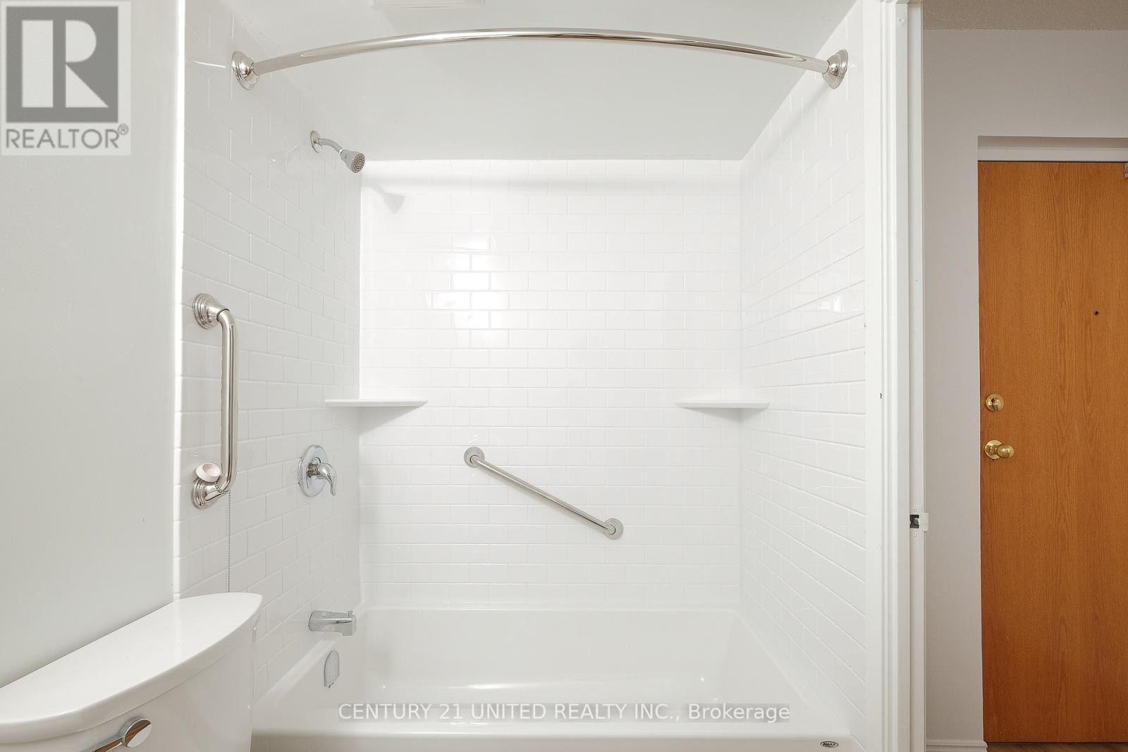 218 - 921 Armour Road, Peterborough, Ontario  K9H 7K5 - Photo 6 - X13030454