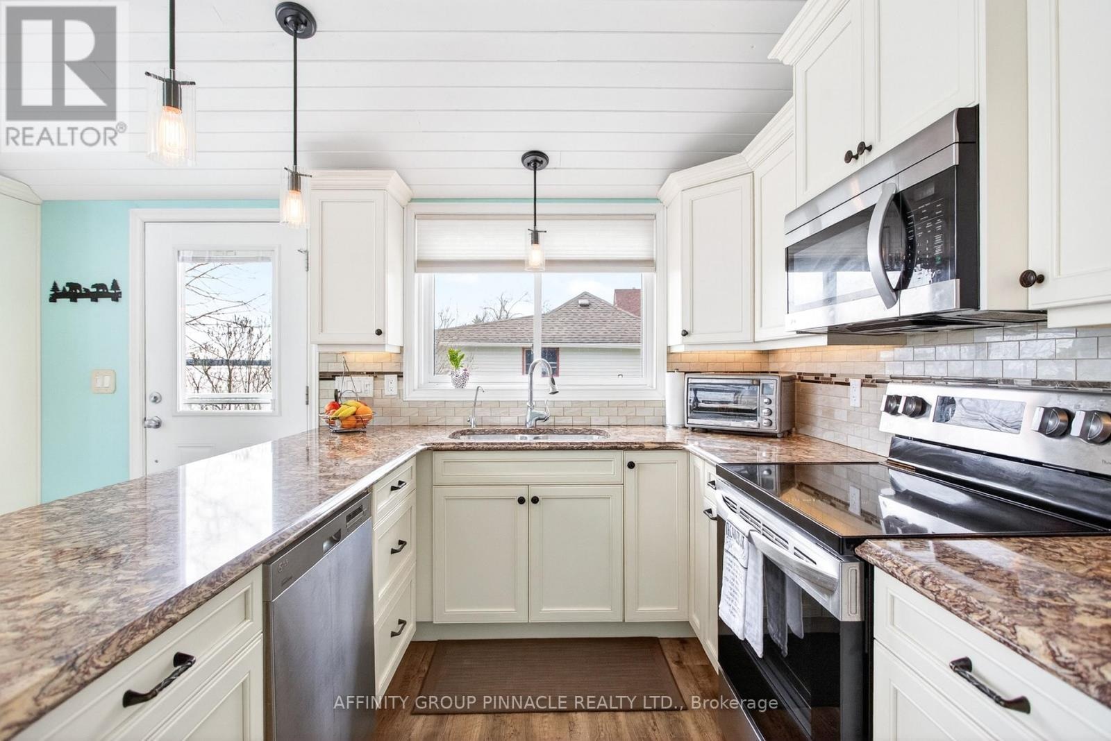 73 Admiral Drive, Kawartha Lakes, Ontario  K0M 1G0 - Photo 16 - X13031668