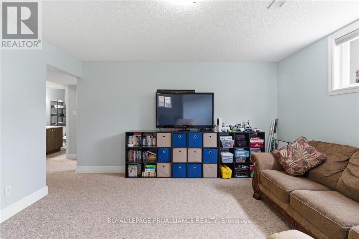 68 Cortland Crescent, Quinte West, Ontario  K8V 0E9 - Photo 28 - X13032058