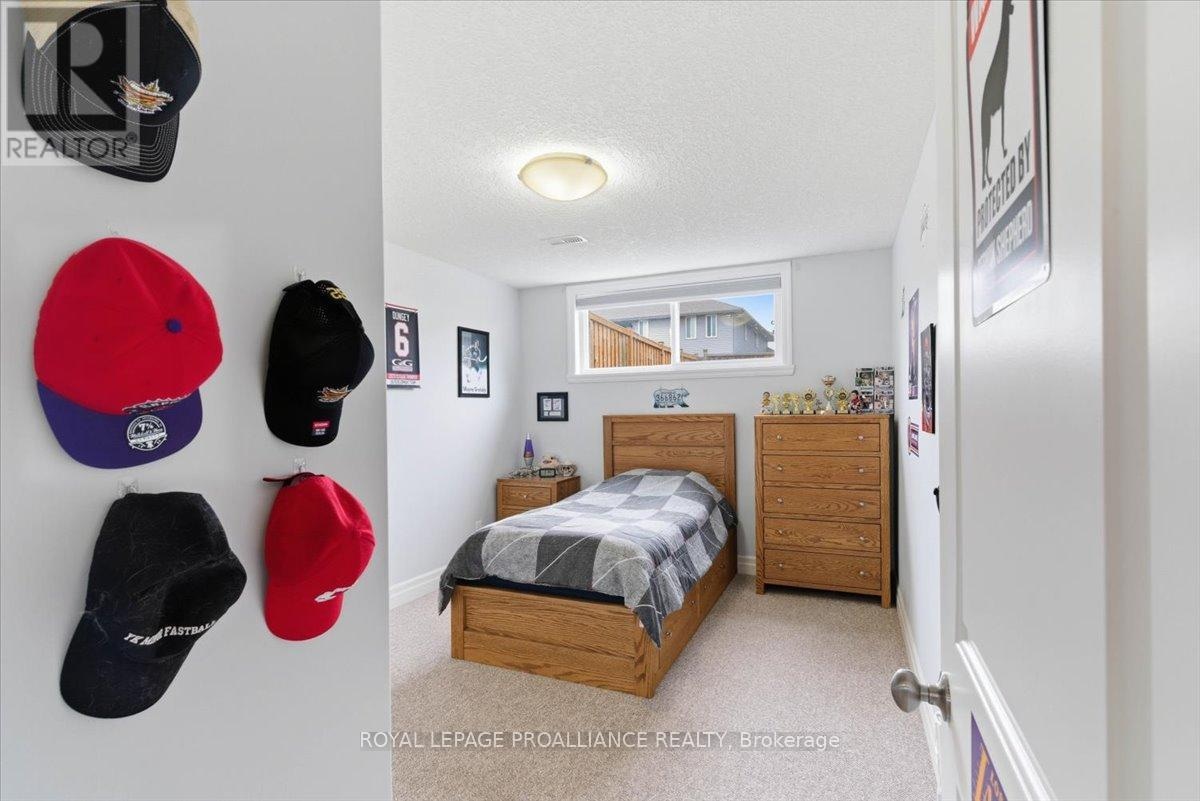 68 Cortland Crescent, Quinte West, Ontario  K8V 0E9 - Photo 31 - X13032058