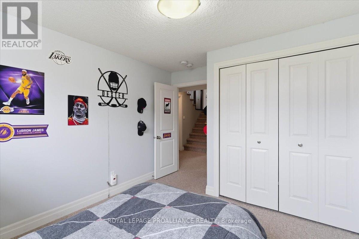 68 Cortland Crescent, Quinte West, Ontario  K8V 0E9 - Photo 33 - X13032058