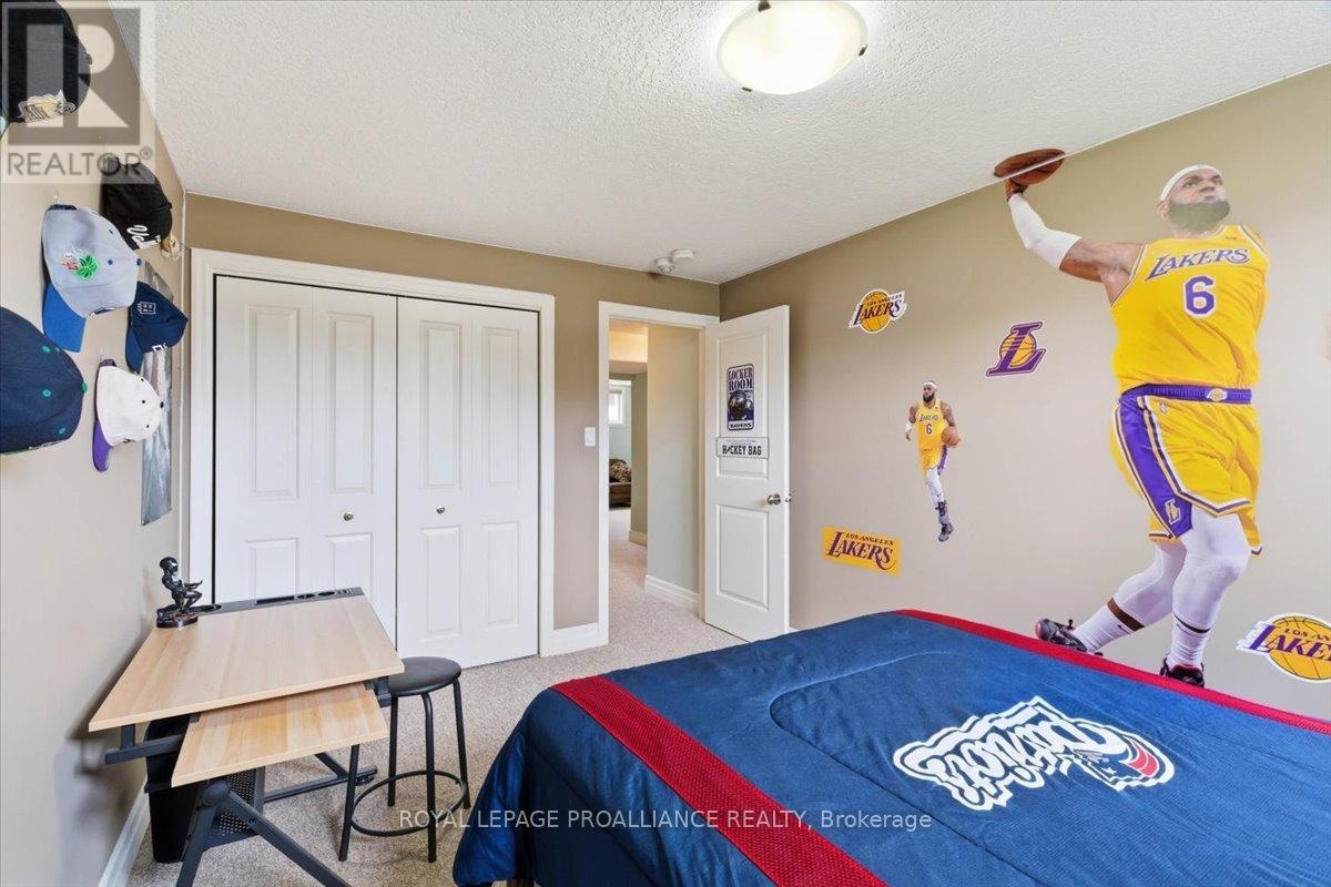 68 Cortland Crescent, Quinte West, Ontario  K8V 0E9 - Photo 38 - X13032058