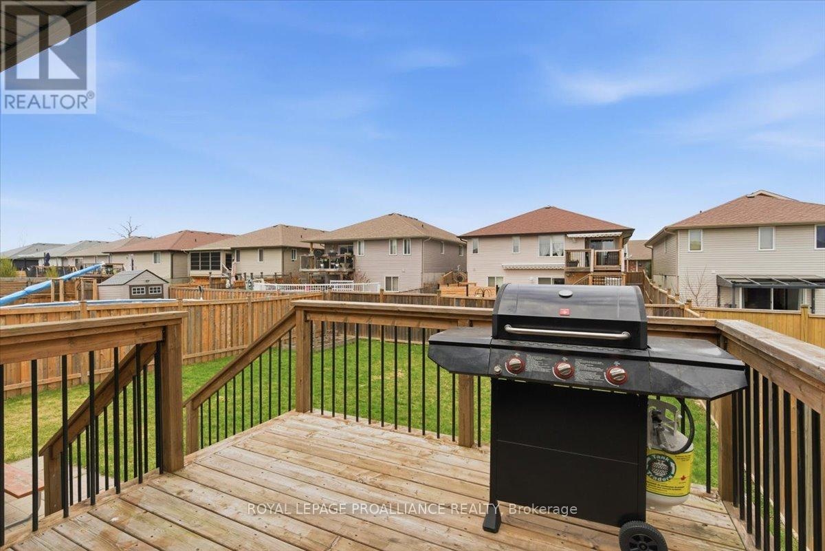 68 Cortland Crescent, Quinte West, Ontario  K8V 0E9 - Photo 46 - X13032058