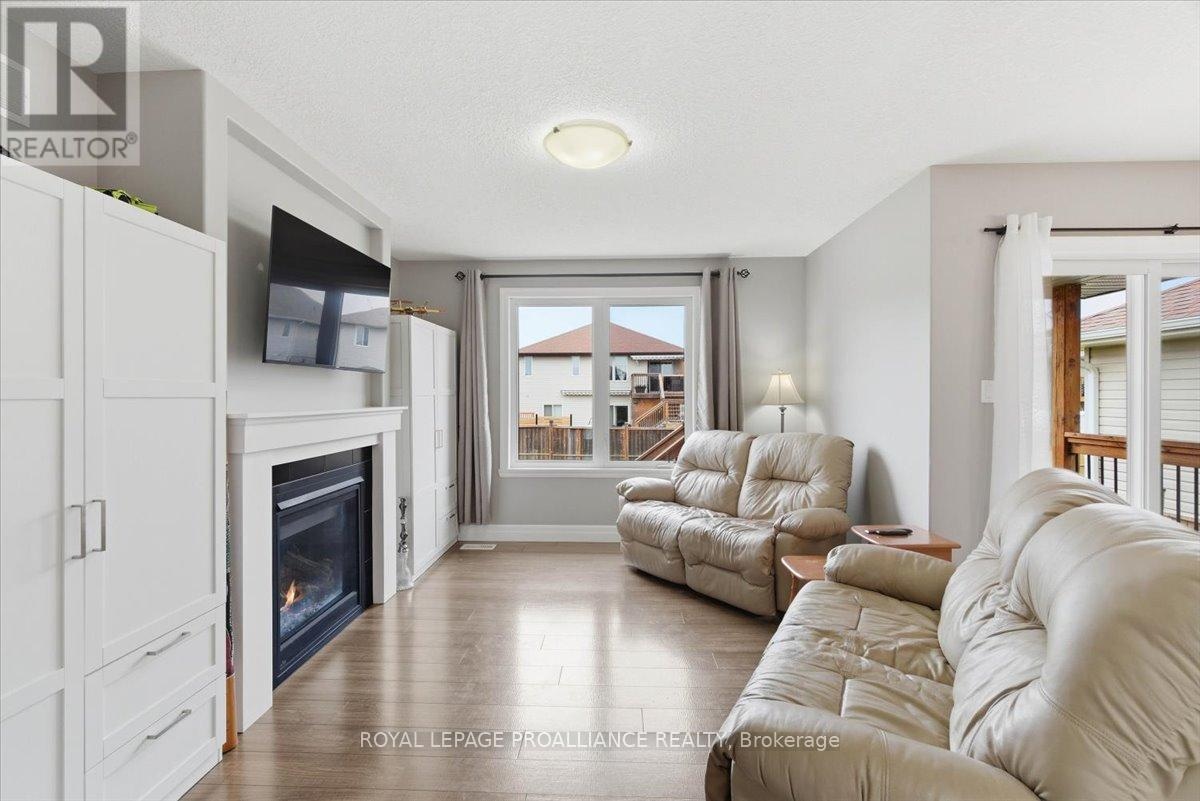 68 Cortland Crescent, Quinte West, Ontario  K8V 0E9 - Photo 17 - X13032058