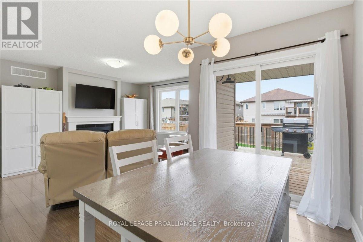 68 Cortland Crescent, Quinte West, Ontario  K8V 0E9 - Photo 15 - X13032058