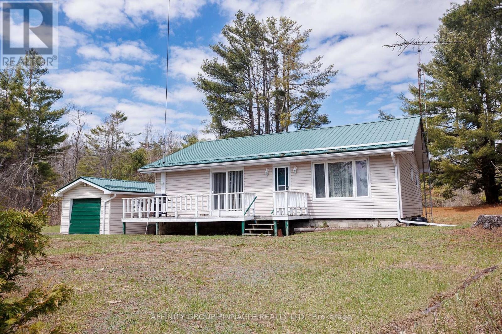 14 Hilton's Point Road, Kawartha Lakes, Ontario  K0M 0B2 - Photo 2 - X13035688