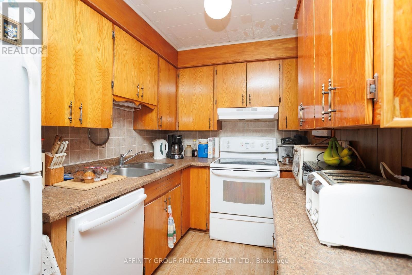 14 Hilton's Point Road, Kawartha Lakes, Ontario  K0M 0B2 - Photo 6 - X13035688