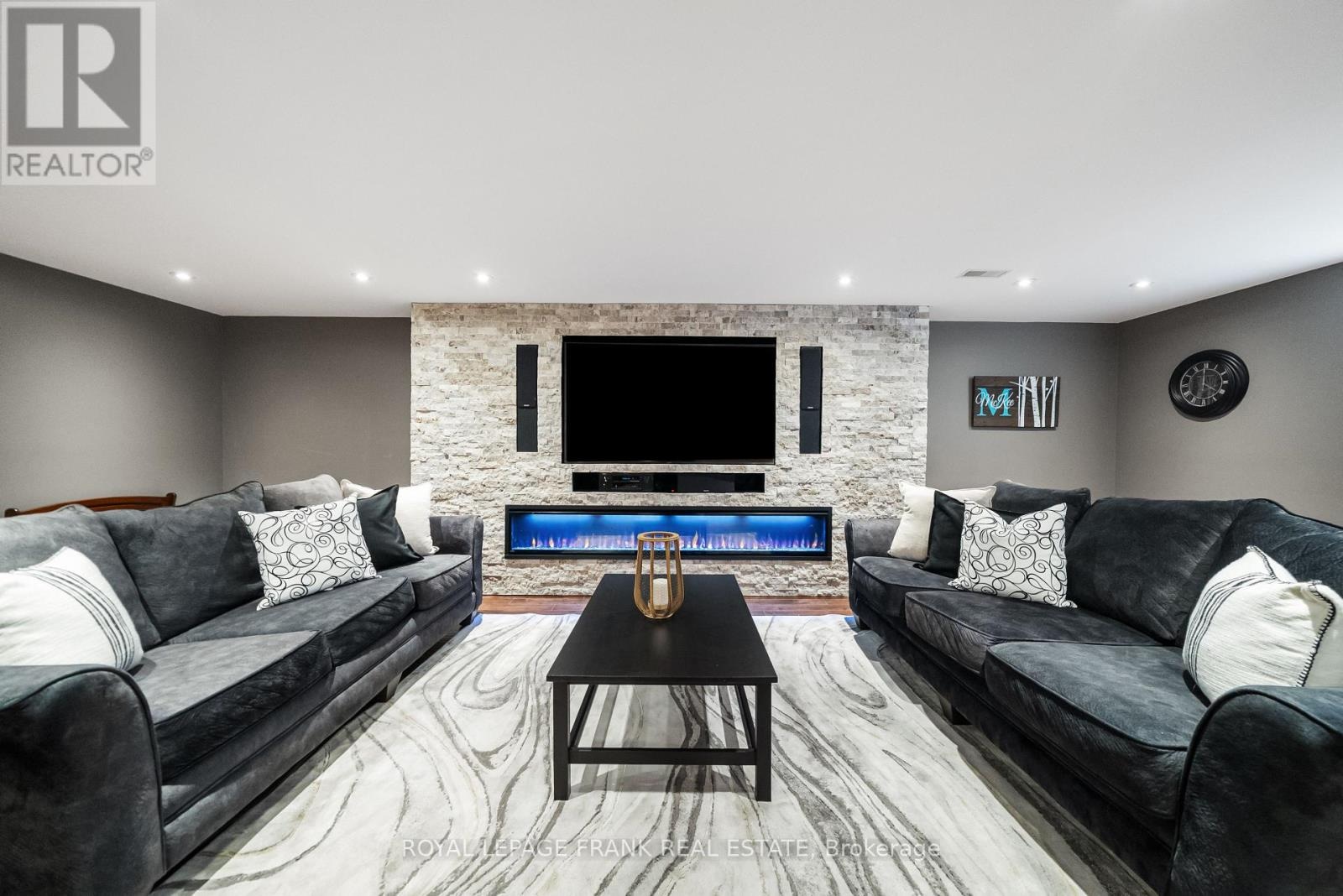 325 Maine Street, Oshawa, Ontario  L1L 1A8 - Photo 37 - E13039414