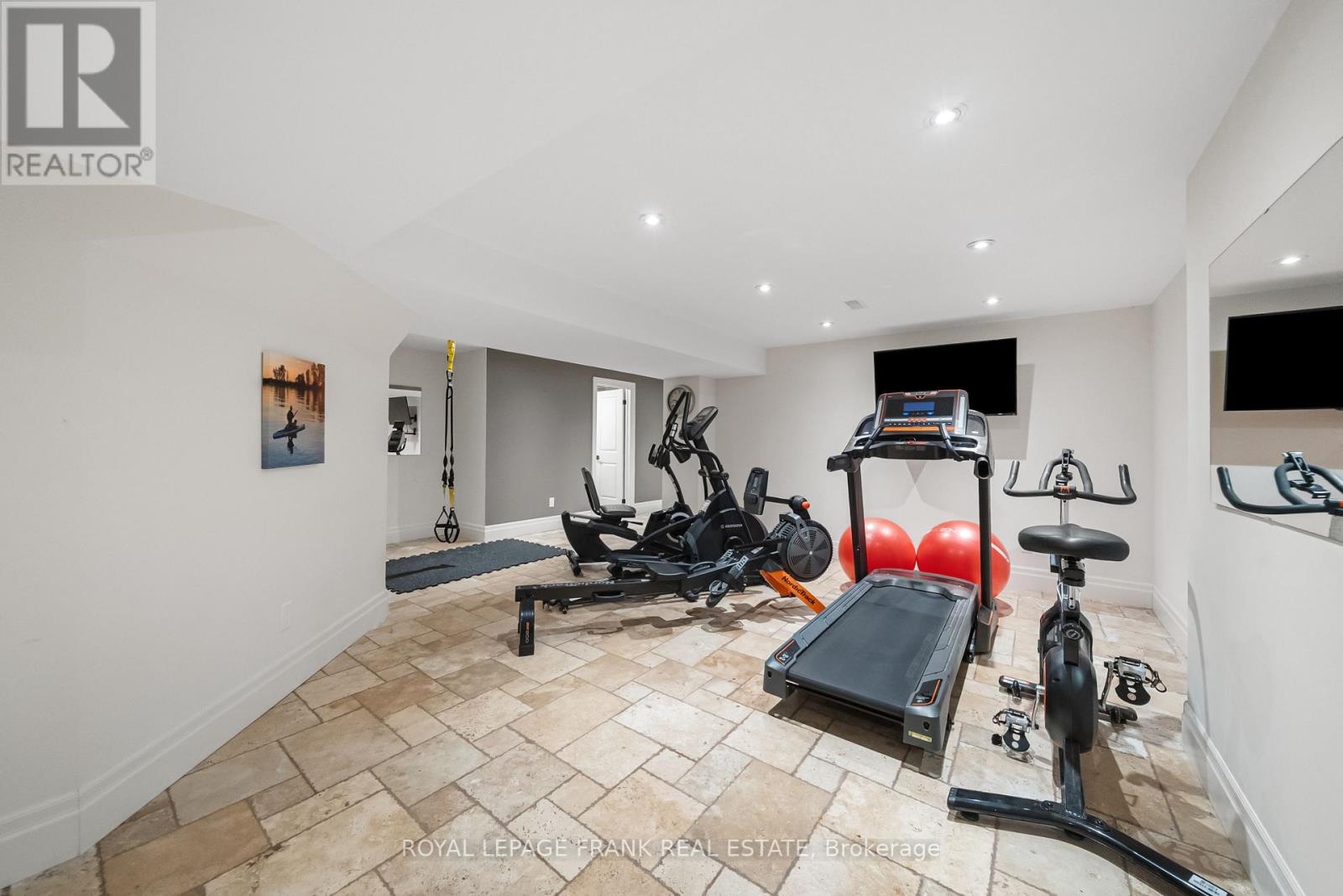 325 Maine Street, Oshawa, Ontario  L1L 1A8 - Photo 39 - E13039414