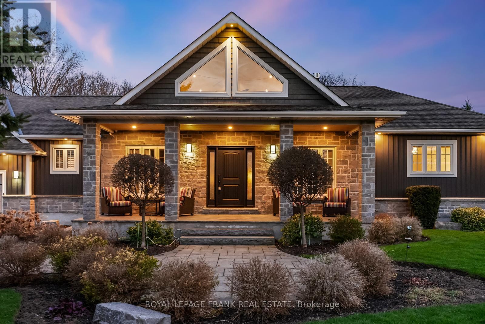 325 Maine Street, Oshawa, Ontario  L1L 1A8 - Photo 8 - E13039414