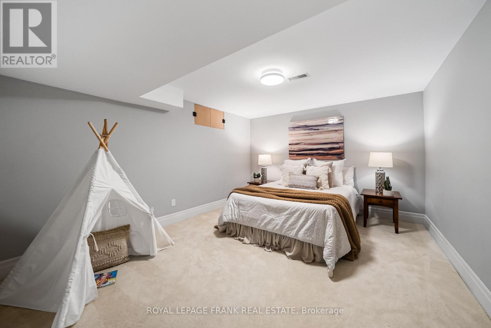 325 Maine Street, Oshawa, Ontario  L1L 1A8 - Photo 41 - E13039414