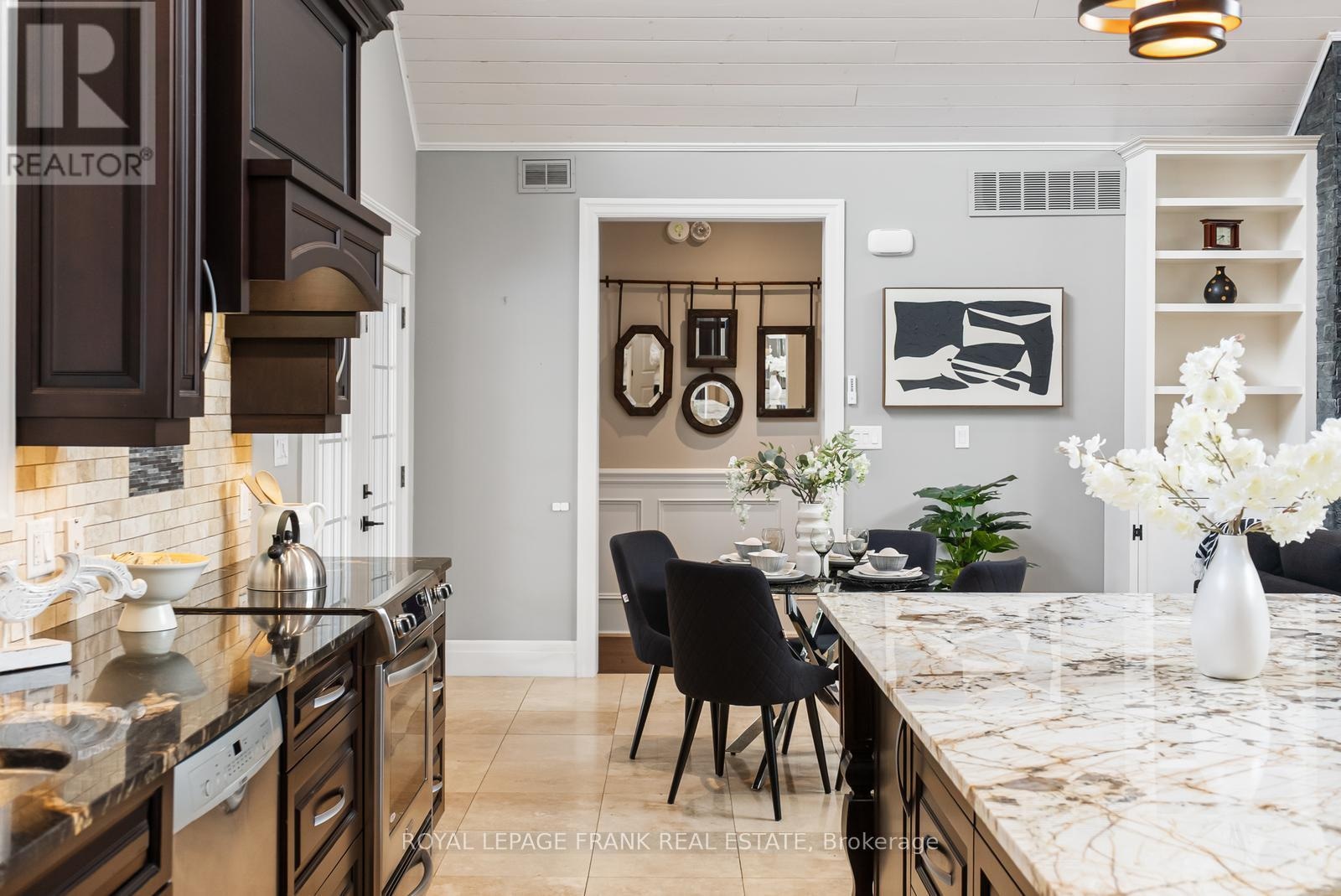 325 Maine Street, Oshawa, Ontario  L1L 1A8 - Photo 12 - E13039414