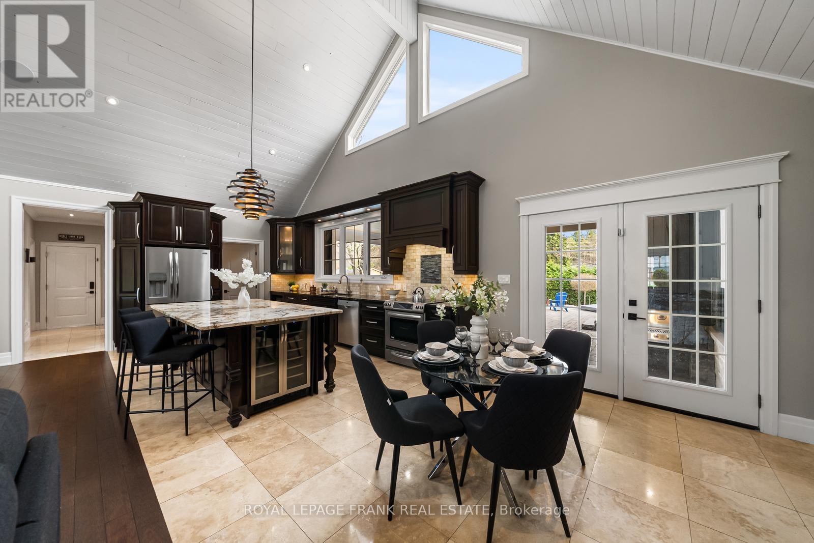 325 Maine Street, Oshawa, Ontario  L1L 1A8 - Photo 13 - E13039414