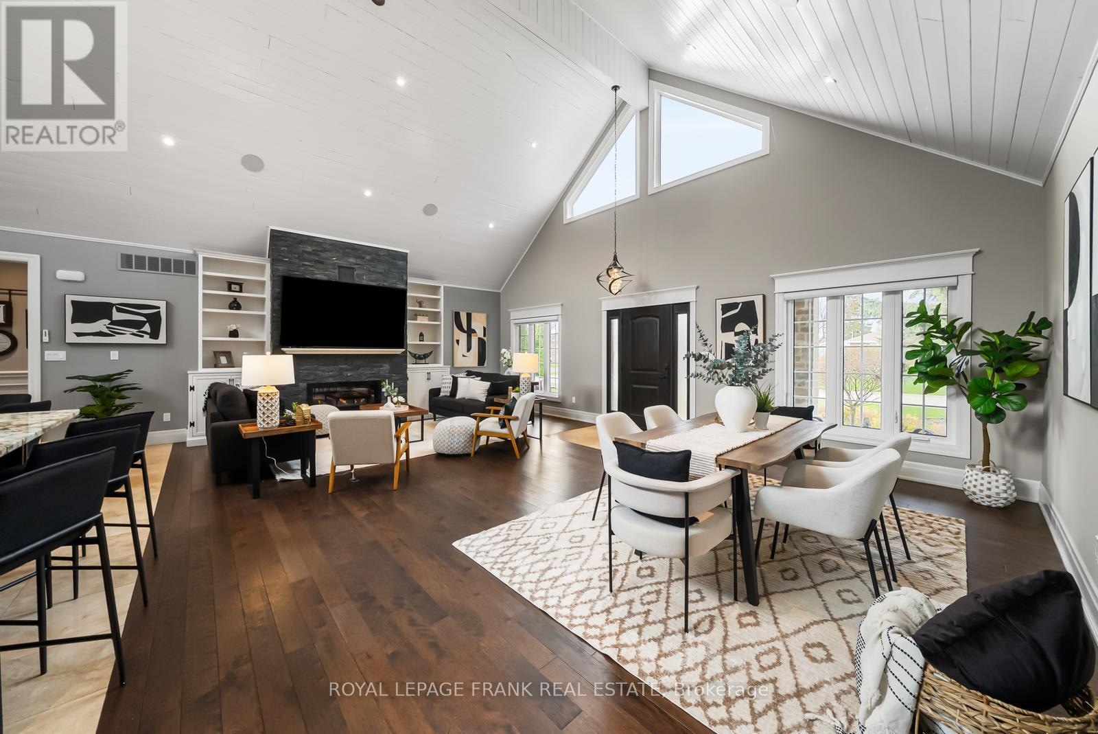 325 Maine Street, Oshawa, Ontario  L1L 1A8 - Photo 20 - E13039414