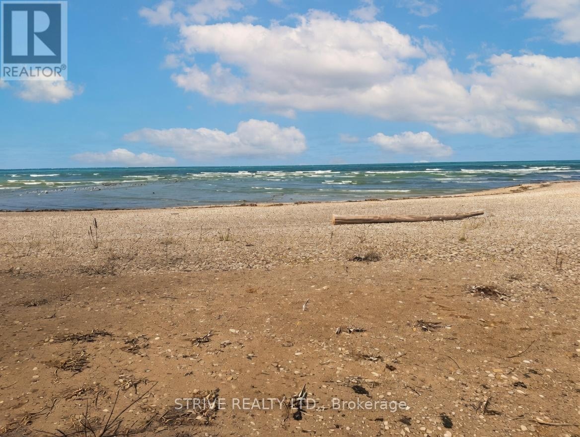 20 Front Street, Saugeen Shores, Ontario  N0H 2L0 - Photo 3 - X13041094