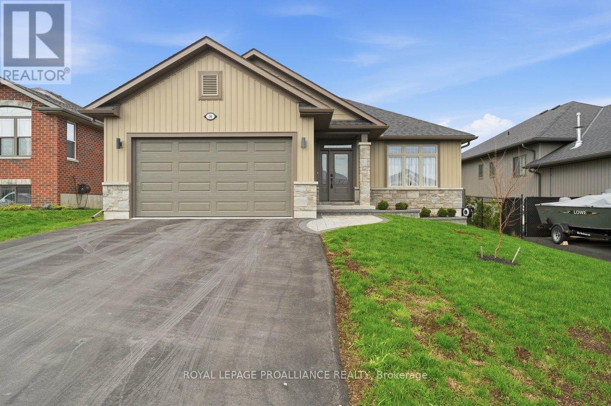 34 Rosewood Drive, Quinte West, Ontario  K0K 2C0 - Photo 1 - X12991826