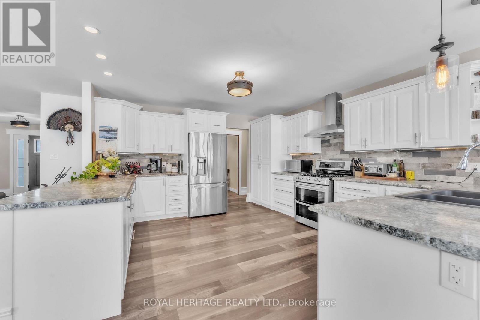 979 Stewart Road, West Nipissing, Ontario  P0H 1G0 - Photo 12 - X12681456