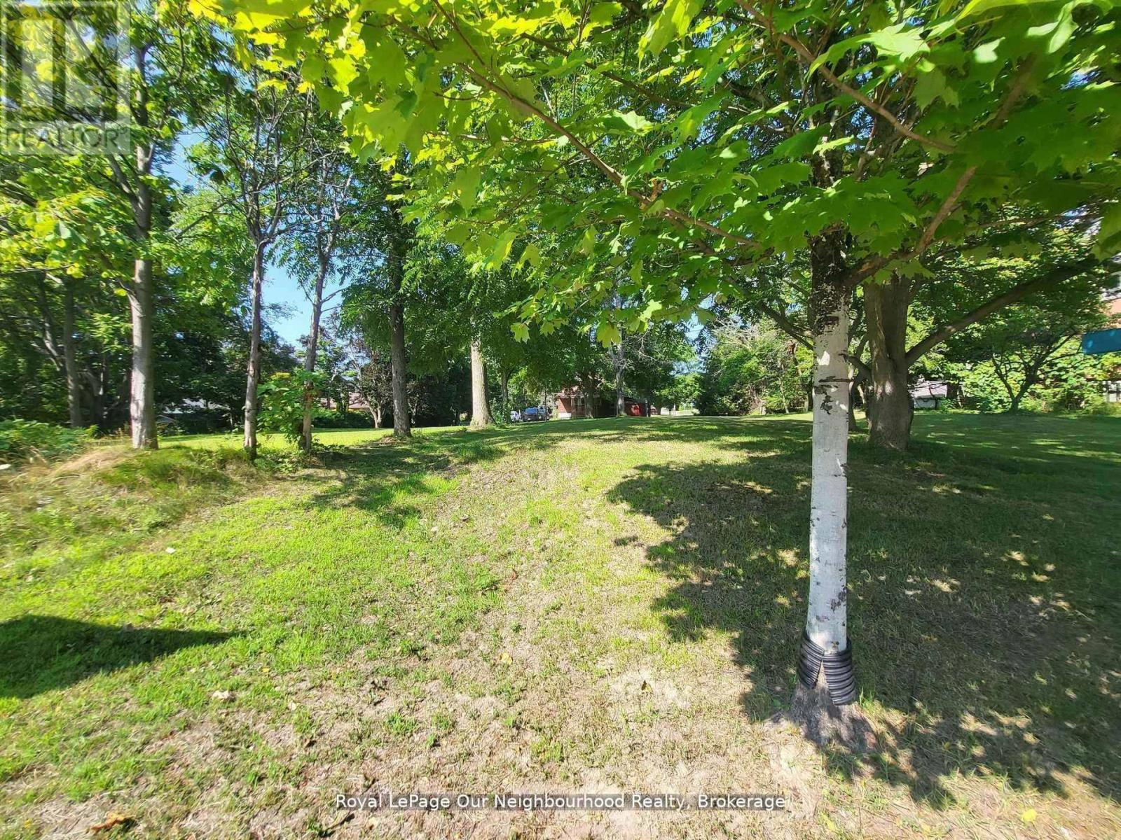 221a Liberty Street N, Clarington, Ontario  L1C 2M6 - Photo 3 - E13047366