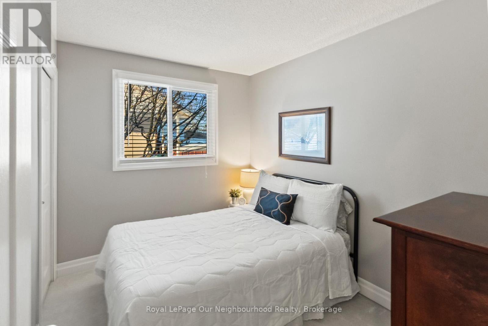 909 Whitefield Drive, Peterborough, Ontario K9J 7W1 - Photo 25 - X12898546