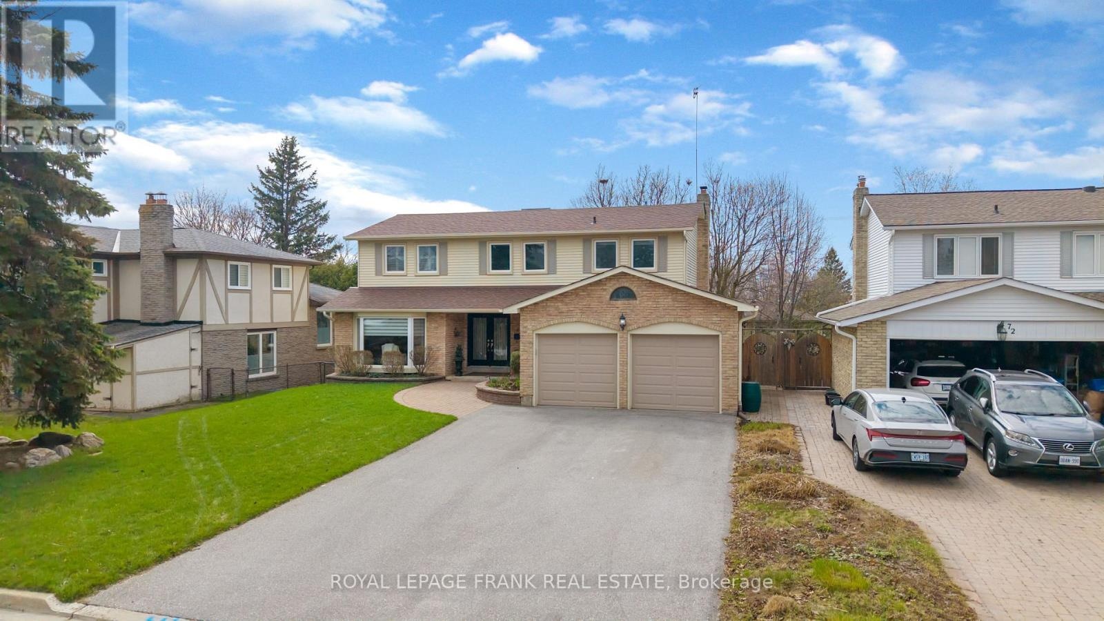68 Burling Place, Newmarket, Ontario  L3Y 5W4 - Photo 1 - N13049382