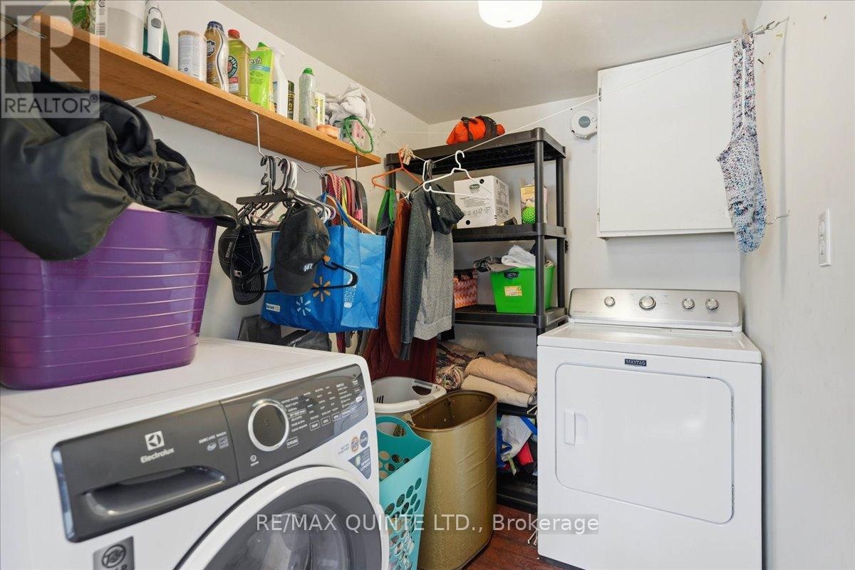 163 Main Street, Prince Edward County, Ontario  K0K 1G0 - Photo 24 - X12855046