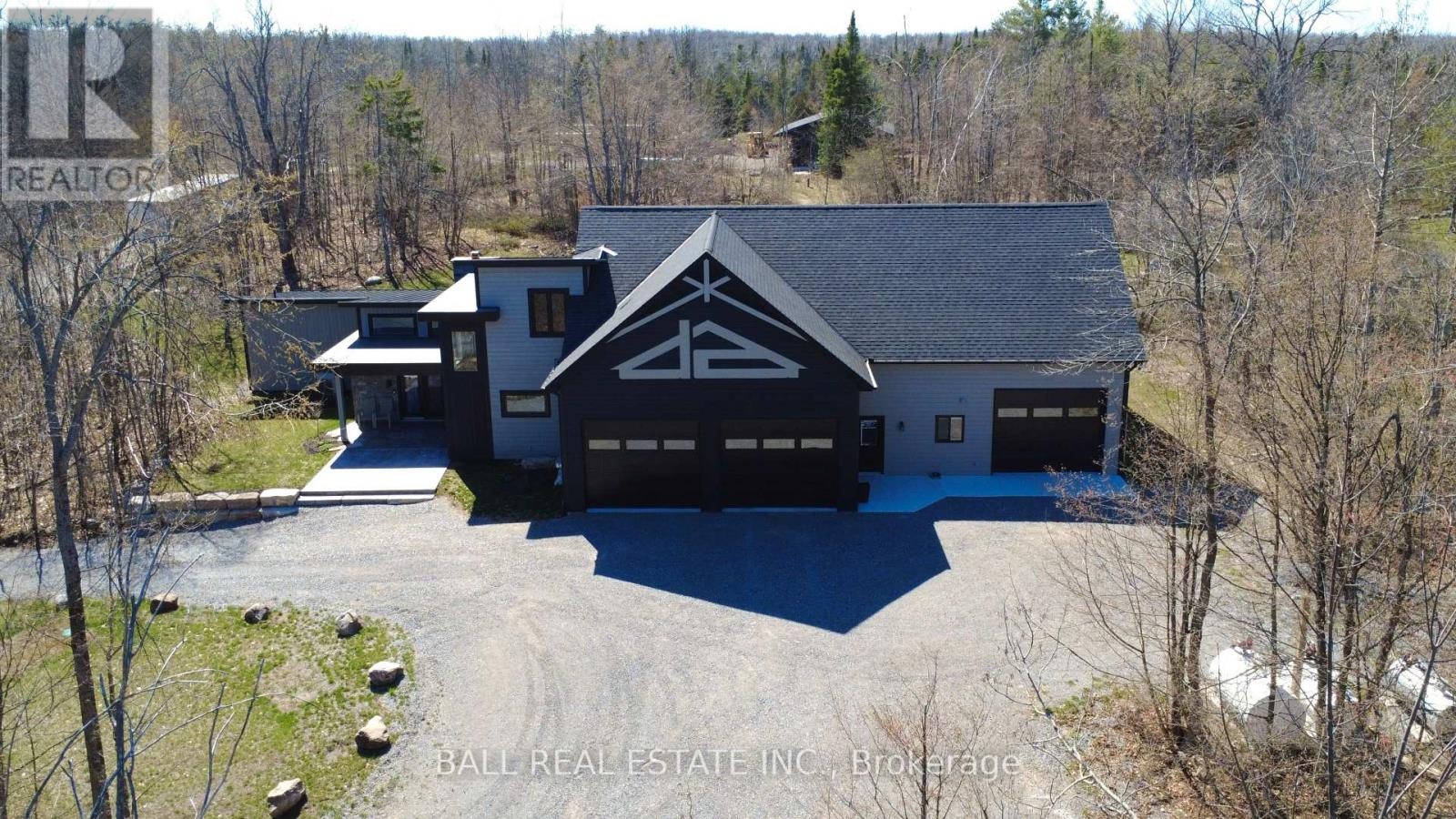 33 Laplantes Road, Trent Lakes, Ontario  K0L 1J0 - Photo 1 - X12904182