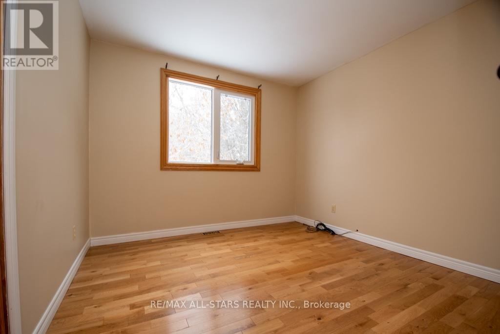 13 Janet Drive, Kawartha Lakes, Ontario  L0B 1K0 - Photo 24 - X12895818
