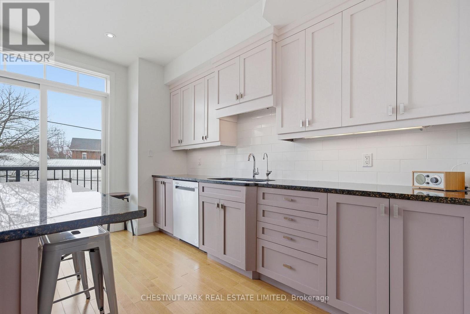 2 - 4 Bridge Street, Prince Edward County, Ontario K0K 2T0 - Photo 22 - X13057518