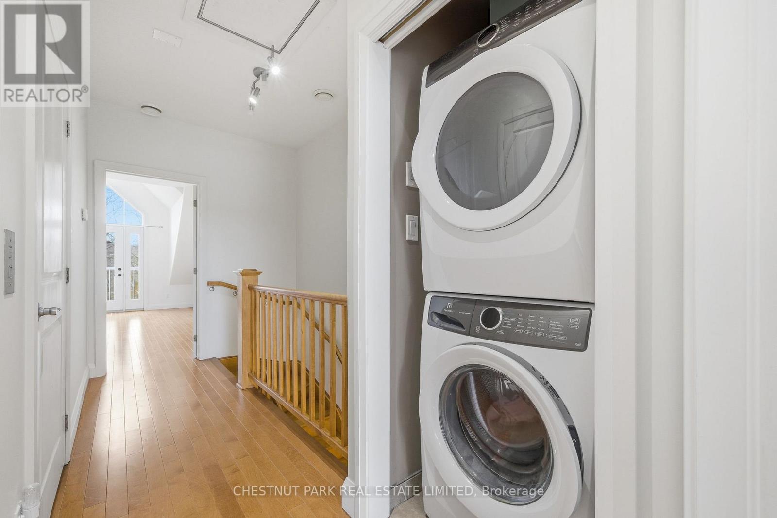2 - 4 Bridge Street, Prince Edward County, Ontario K0K 2T0 - Photo 31 - X13057518