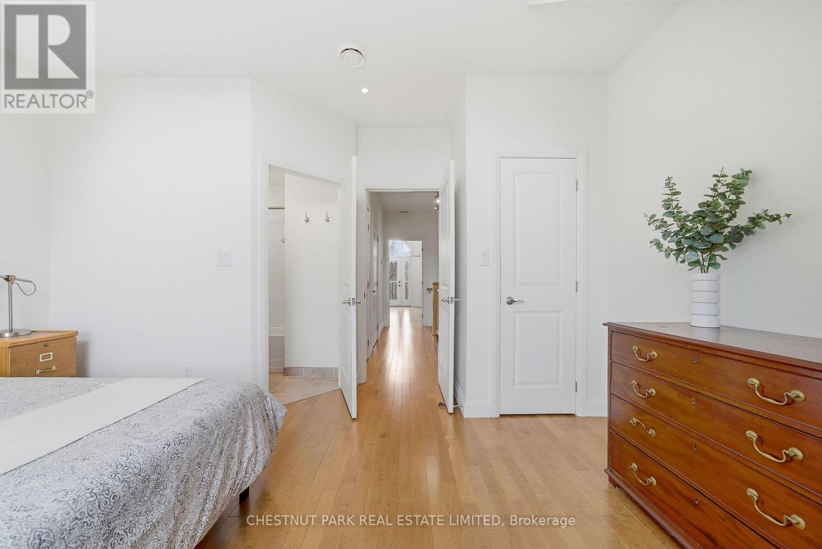 2 - 4 Bridge Street, Prince Edward County, Ontario K0K 2T0 - Photo 33 - X13057518