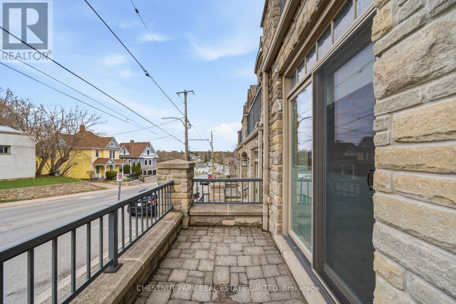 2 - 4 Bridge Street, Prince Edward County, Ontario K0K 2T0 - Photo 6 - X13057518
