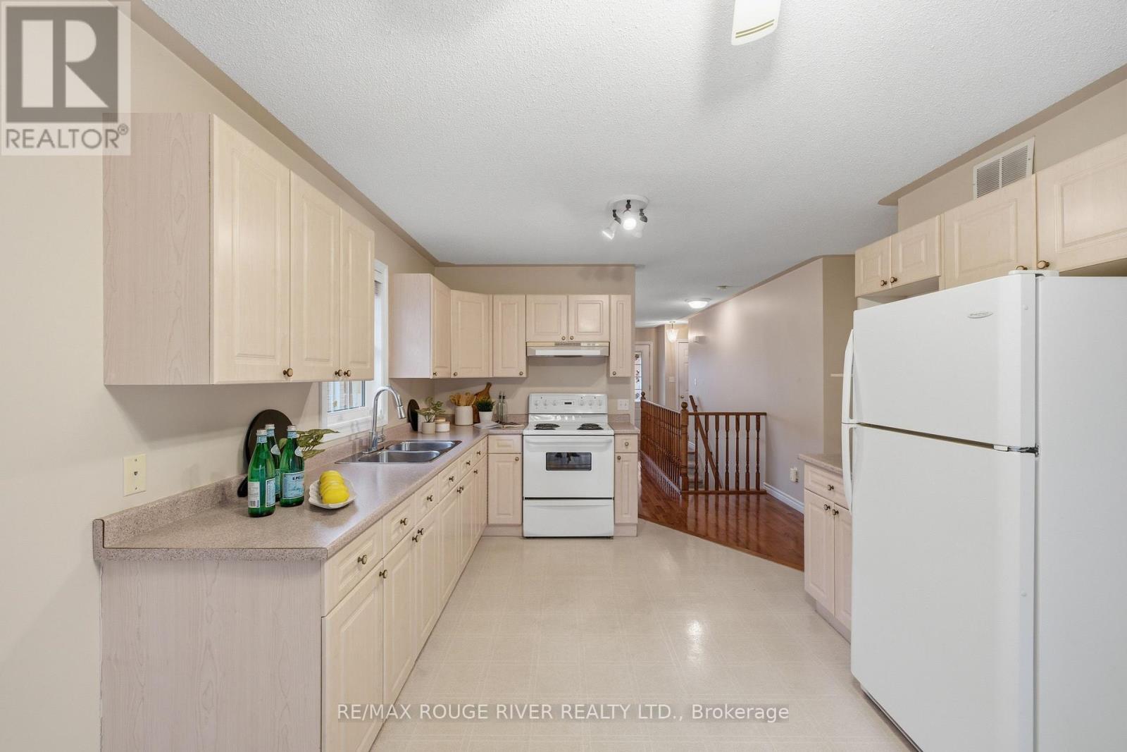 90 Trefusis Street, Port Hope, Ontario L1A 4J2 - Photo 5 - X13058396