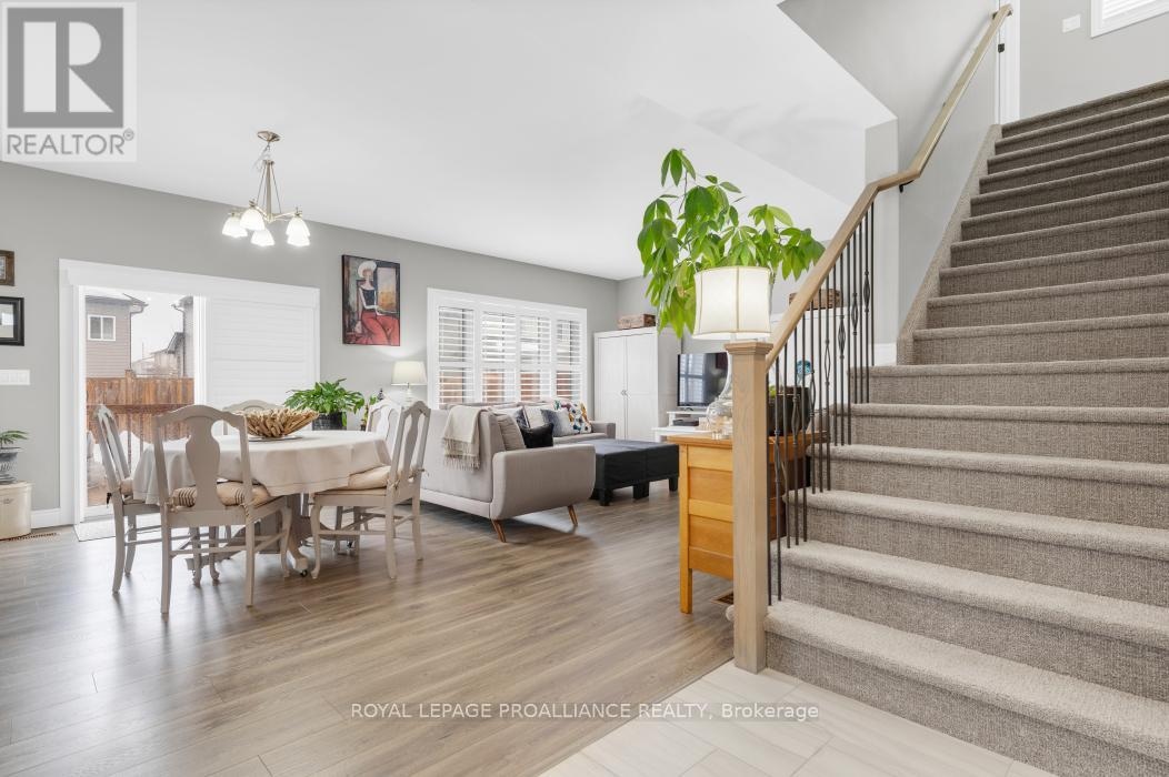 49 Redwood Drive, Belleville, Ontario  K8N 0K3 - Photo 8 - X13020430