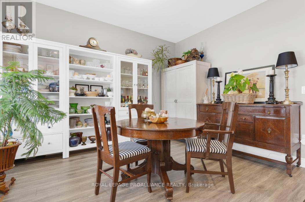49 Redwood Drive, Belleville, Ontario  K8N 0K3 - Photo 5 - X13020430