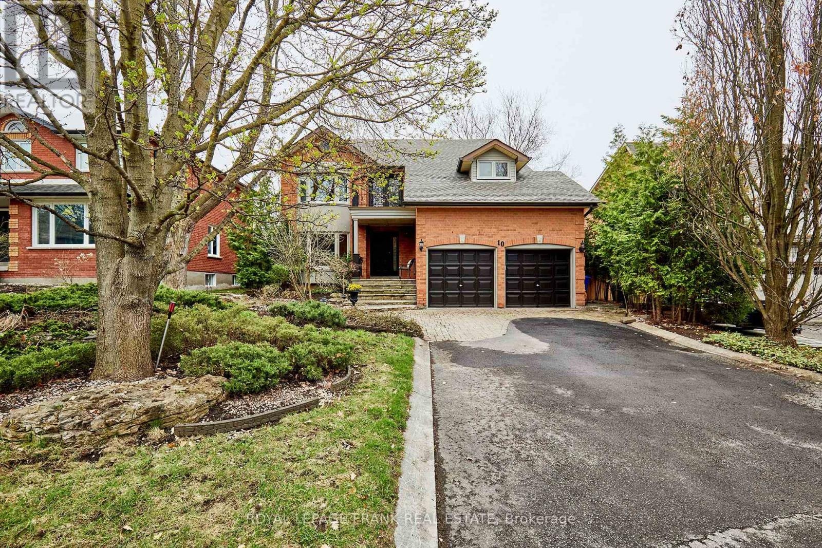 10 Dorman Drive, Whitchurch-Stouffville, Ontario  L4A 6A2 - Photo 1 - N13069356