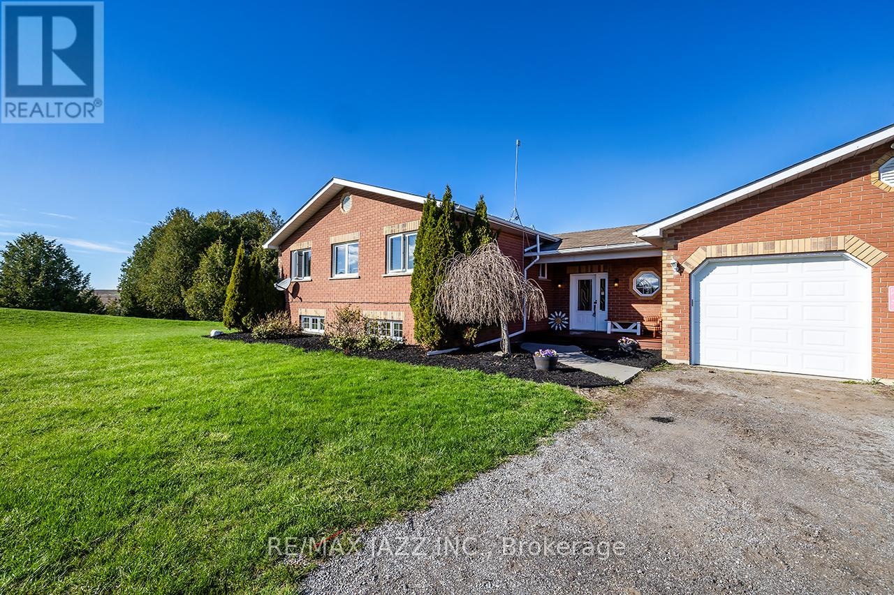 3 Royal Oak Road, Kawartha Lakes, Ontario  K0M 2J0 - Photo 3 - X13073102