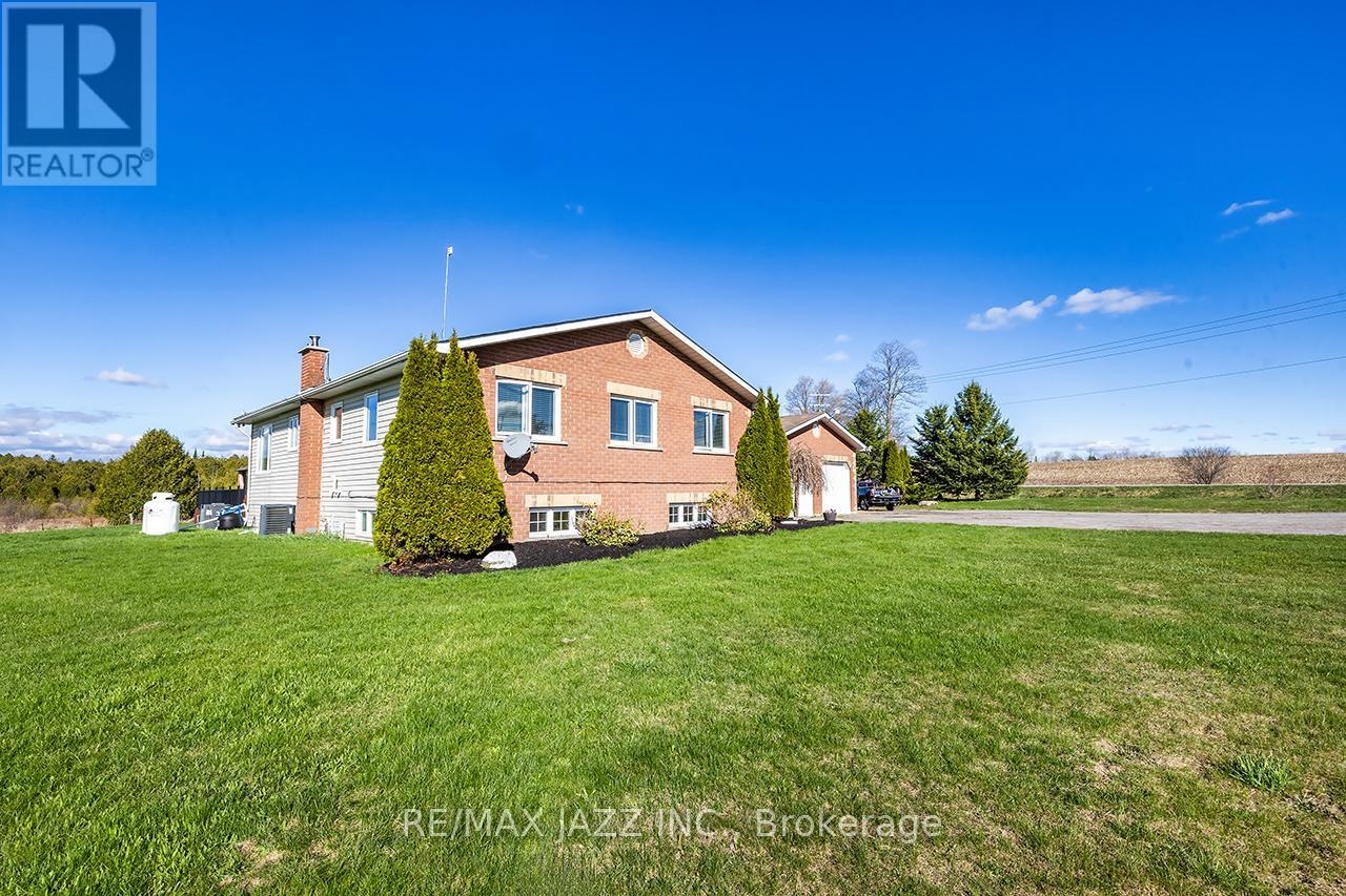 3 Royal Oak Road, Kawartha Lakes, Ontario  K0M 2J0 - Photo 8 - X13073102