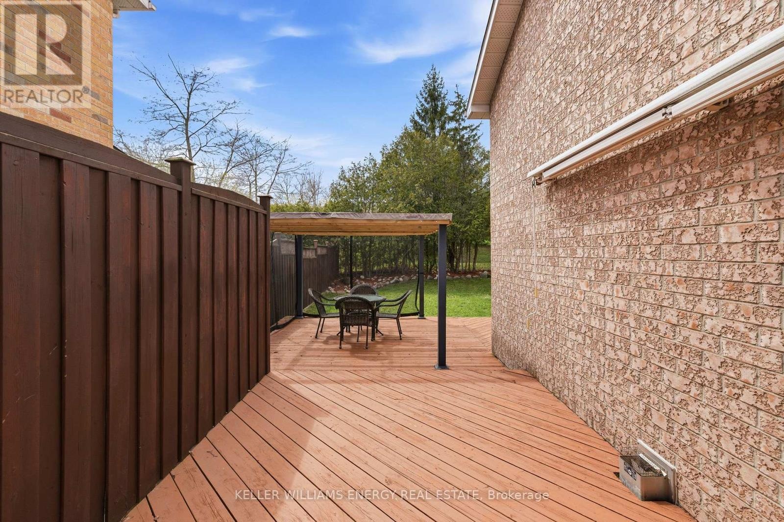 86 Rhonda Boulevard, Clarington, Ontario  L1C 3Y9 - Photo 31 - E13070072