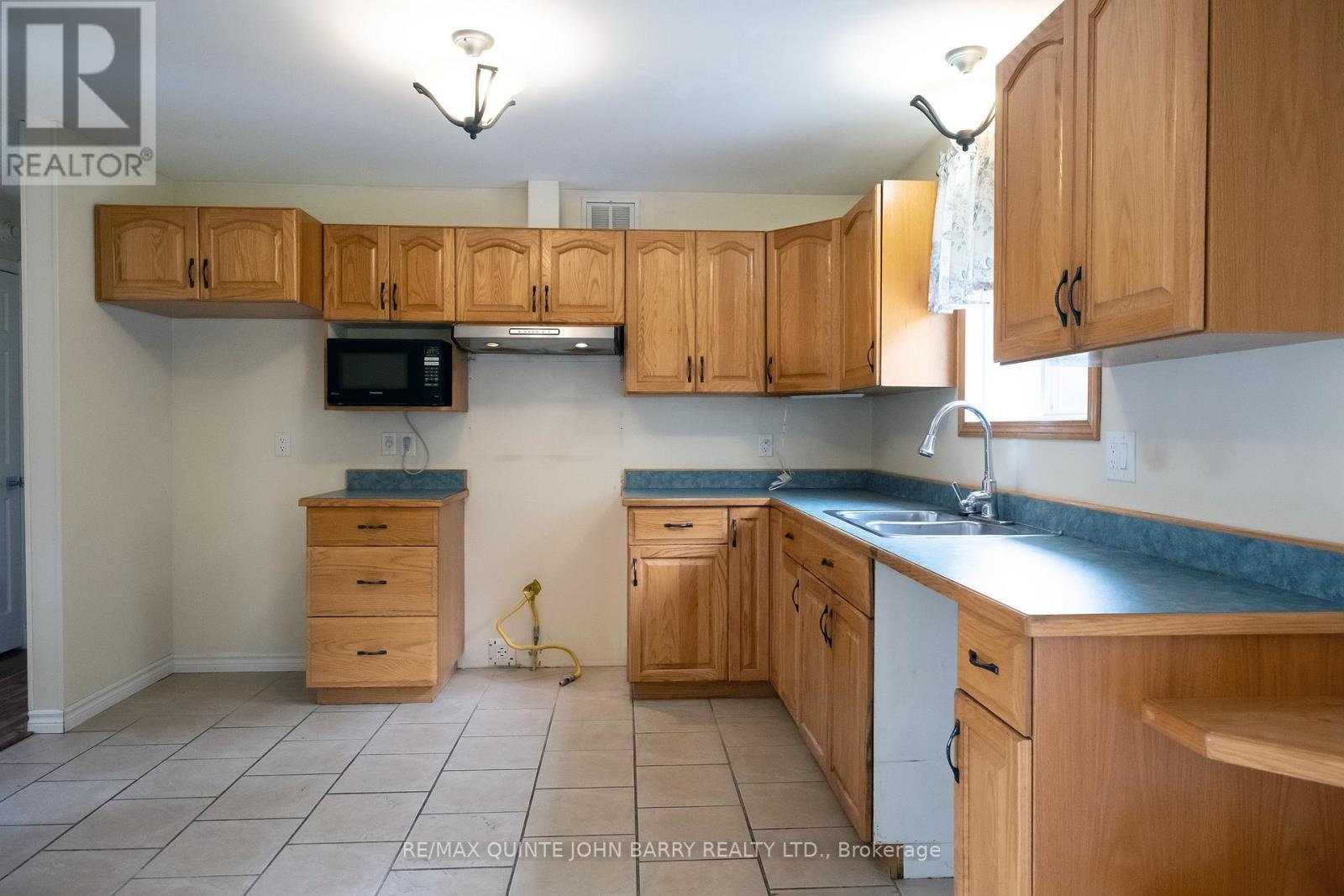 625 Scuttlehole Road, Belleville, Ontario  K0K 2Y0 - Photo 11 - X13071324
