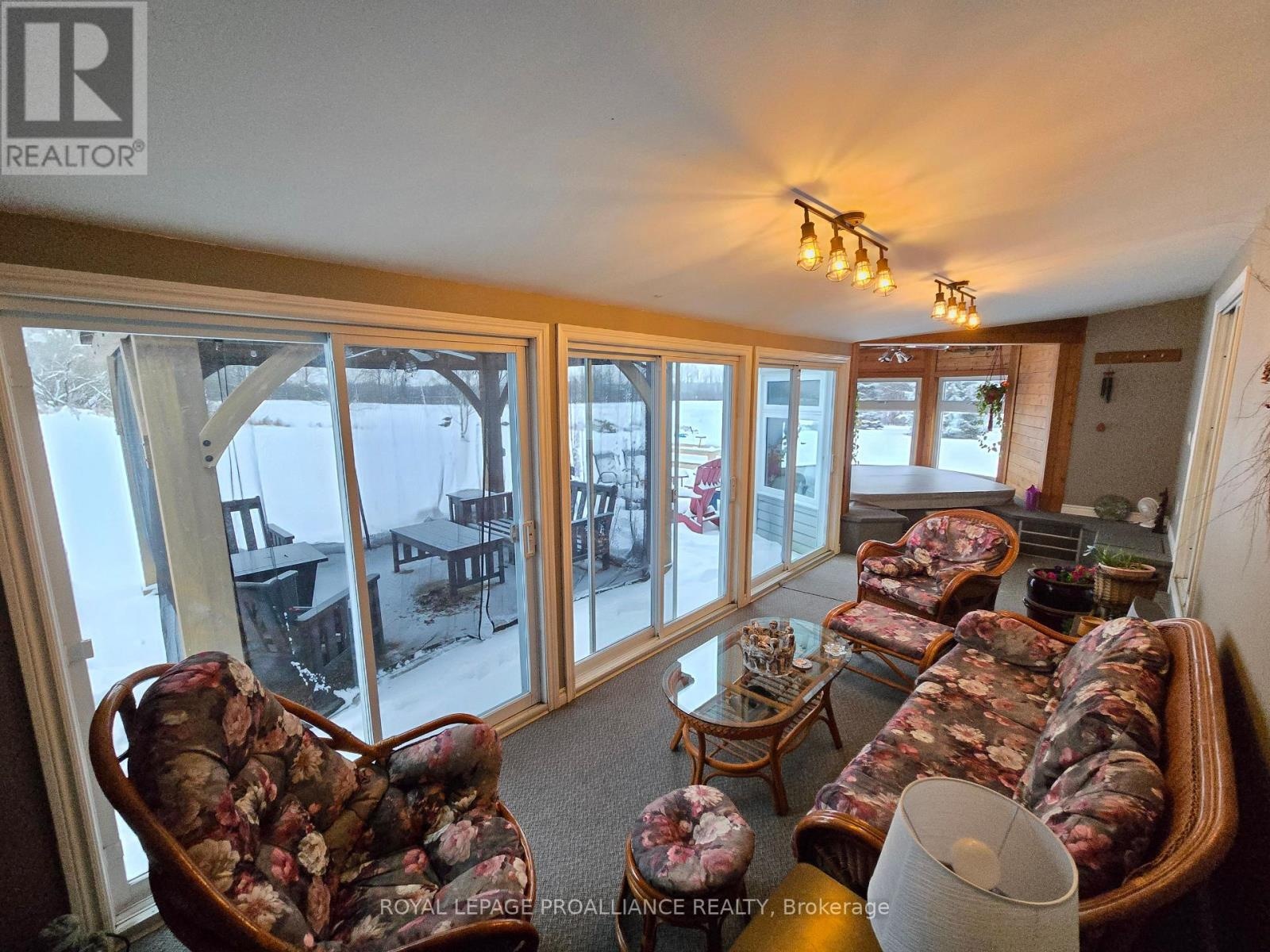 118 Hubbs Road, Prince Edward County, Ontario  K0K 1A0 - Photo 18 - X12774598