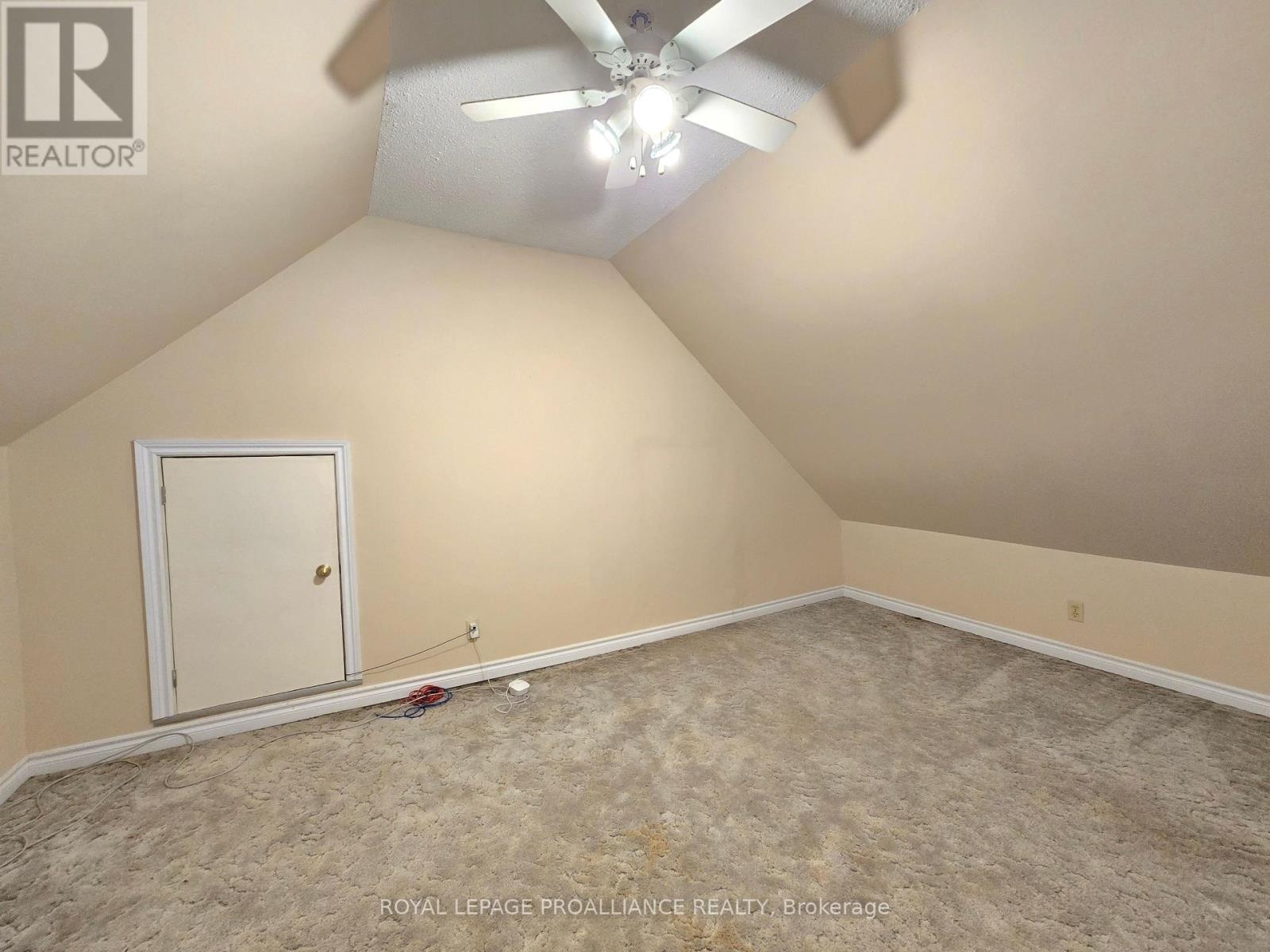 118 Hubbs Road, Prince Edward County, Ontario  K0K 1A0 - Photo 14 - X12774598