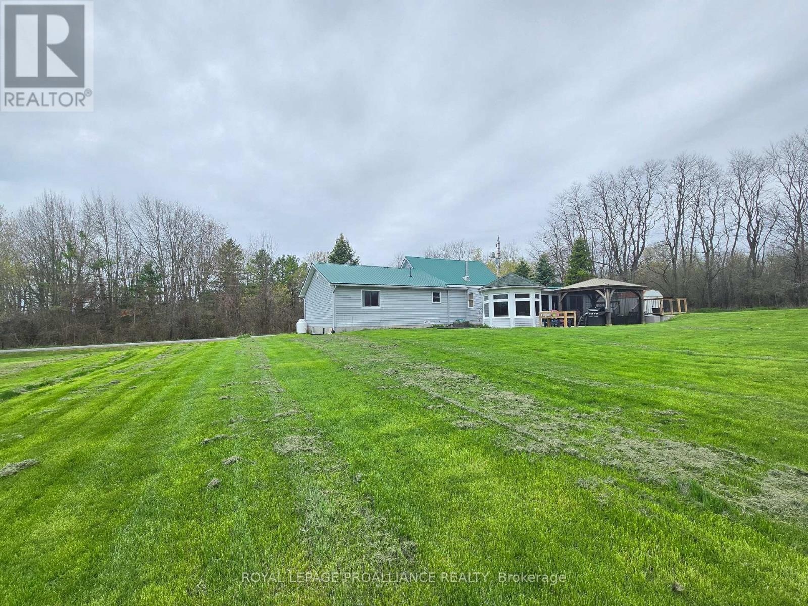 118 Hubbs Road, Prince Edward County, Ontario  K0K 1A0 - Photo 29 - X12774598