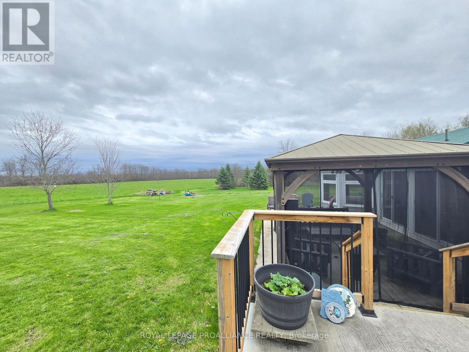 118 Hubbs Road, Prince Edward County, Ontario  K0K 1A0 - Photo 32 - X12774598