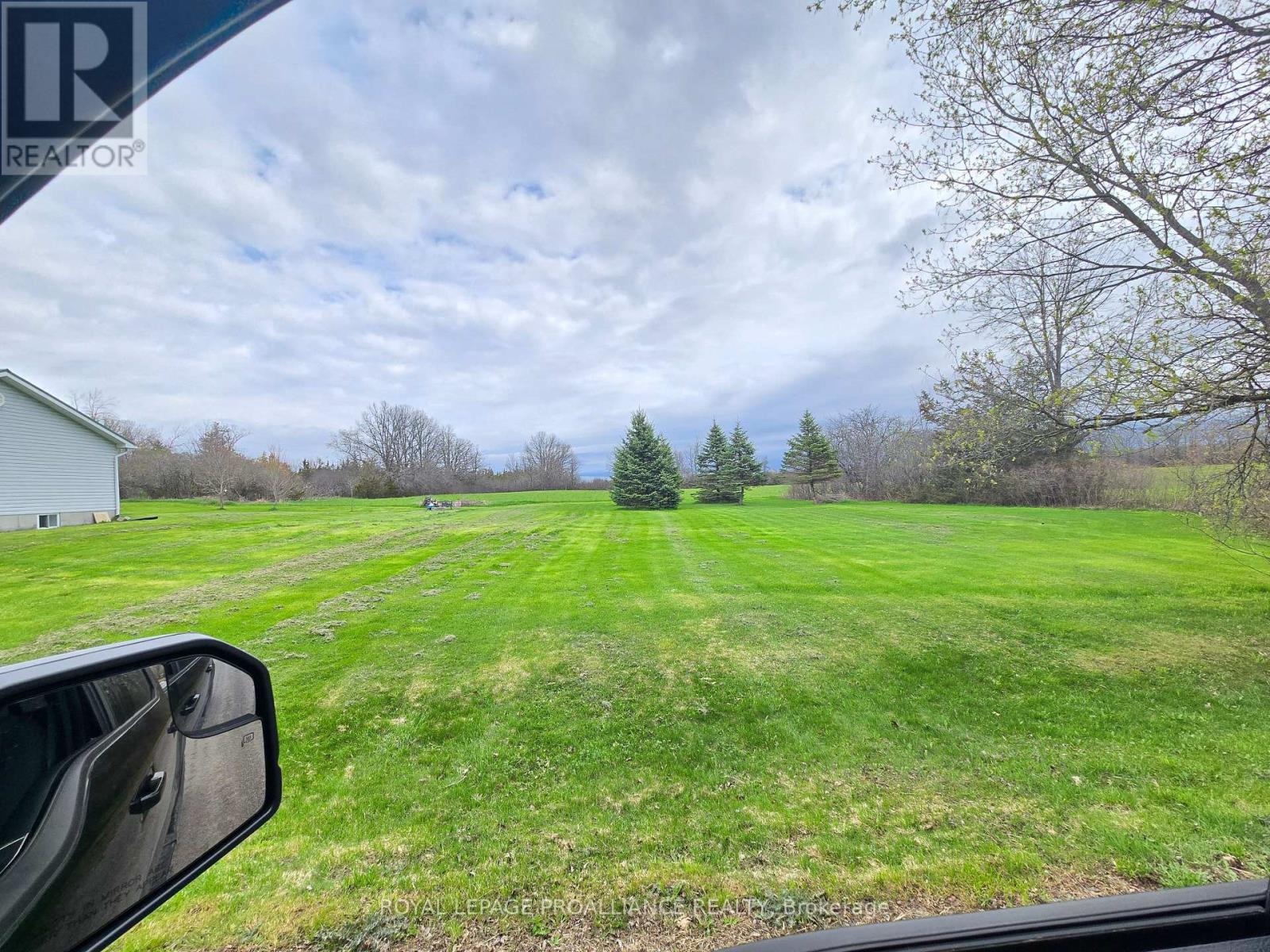 118 Hubbs Road, Prince Edward County, Ontario  K0K 1A0 - Photo 33 - X12774598
