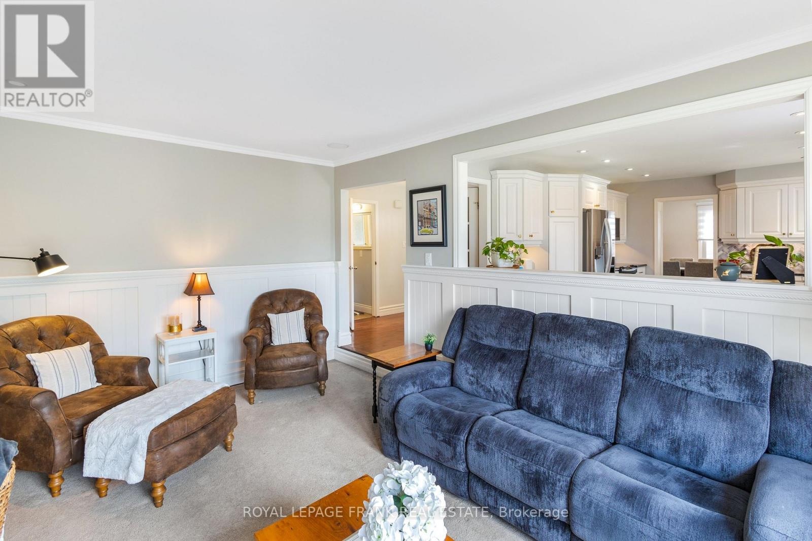 68 Burling Place, Newmarket, Ontario  L3Y 5W4 - Photo 6 - N13049382