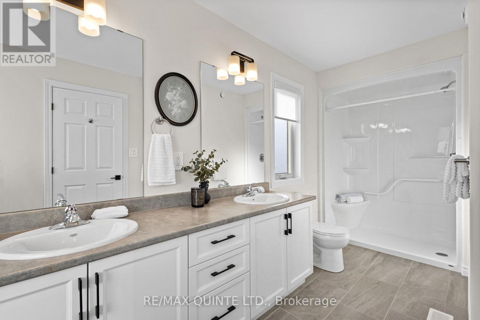 1 Miramichi Street, Belleville, Ontario  K8N 0T3 - Photo 34 - X12966044