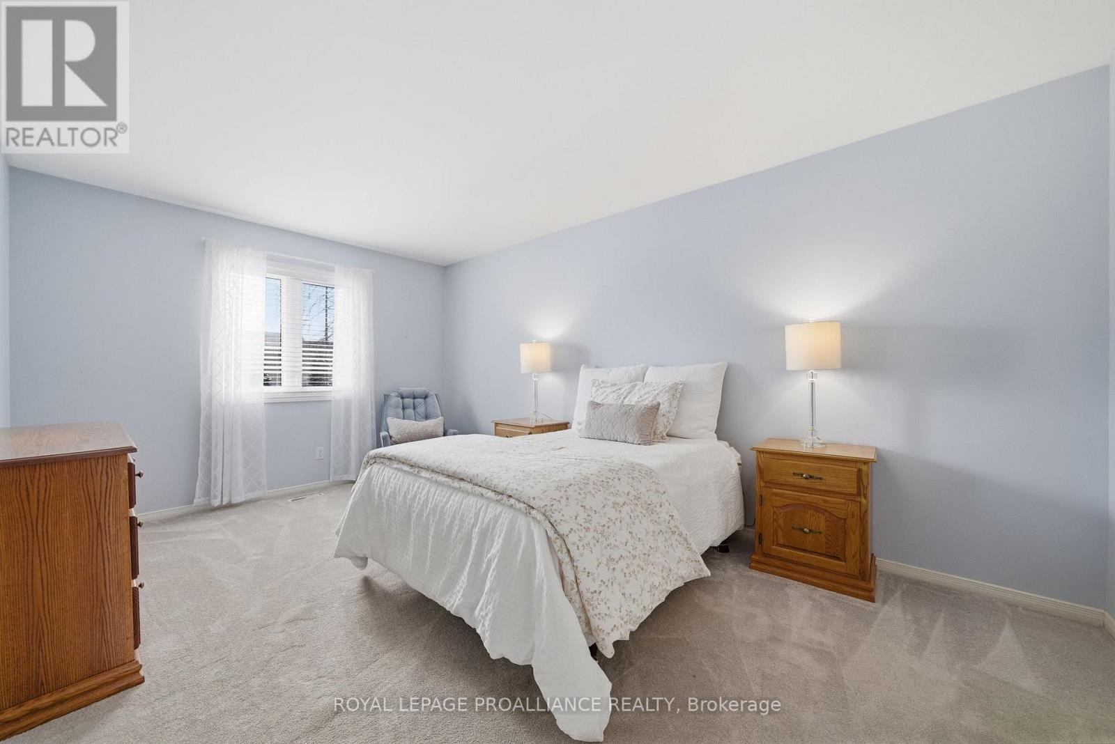 17 Pinegrove Court, Belleville, Ontario K8N 5X9 - Photo 22 - X12919198